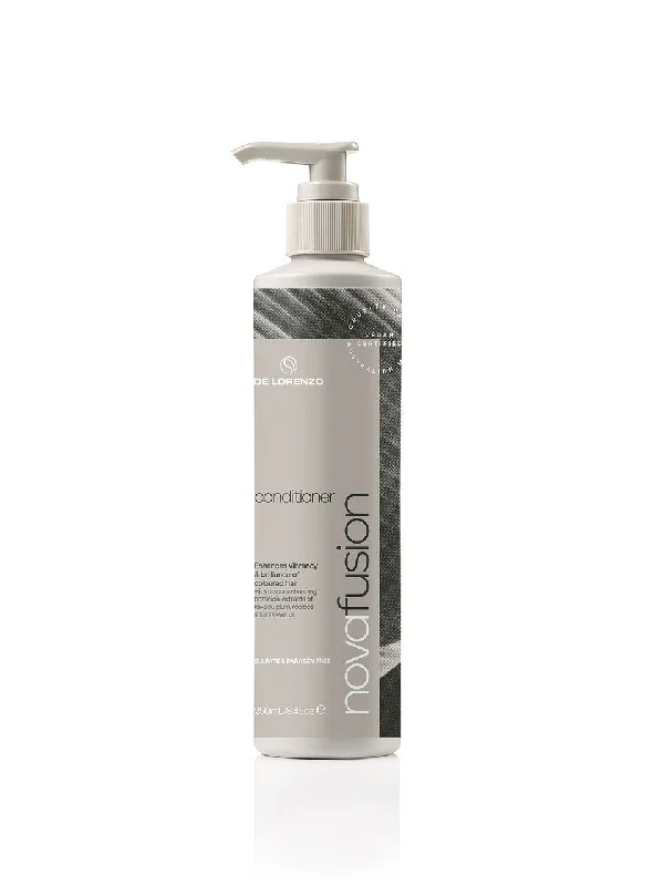 best products for preventing frizz in straight hair -De Lorenzo Novafusion Conditioner 250ml